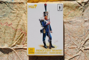 HäT8219  FRENCH LIGHT INFANTRY CHASSEURS MARCHING